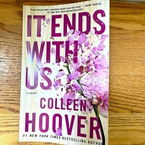 It Ends With Us Paperback